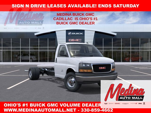 2025 GMC Savana 3500 Work Van