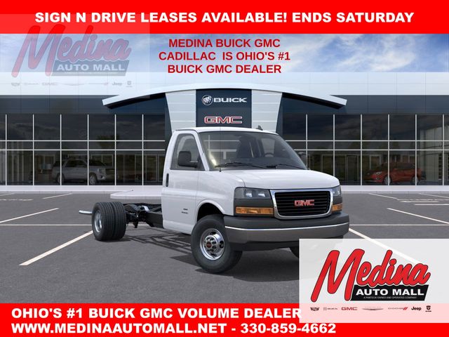 2025 GMC Savana 3500 Work Van