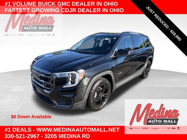 2024 GMC Terrain AT4